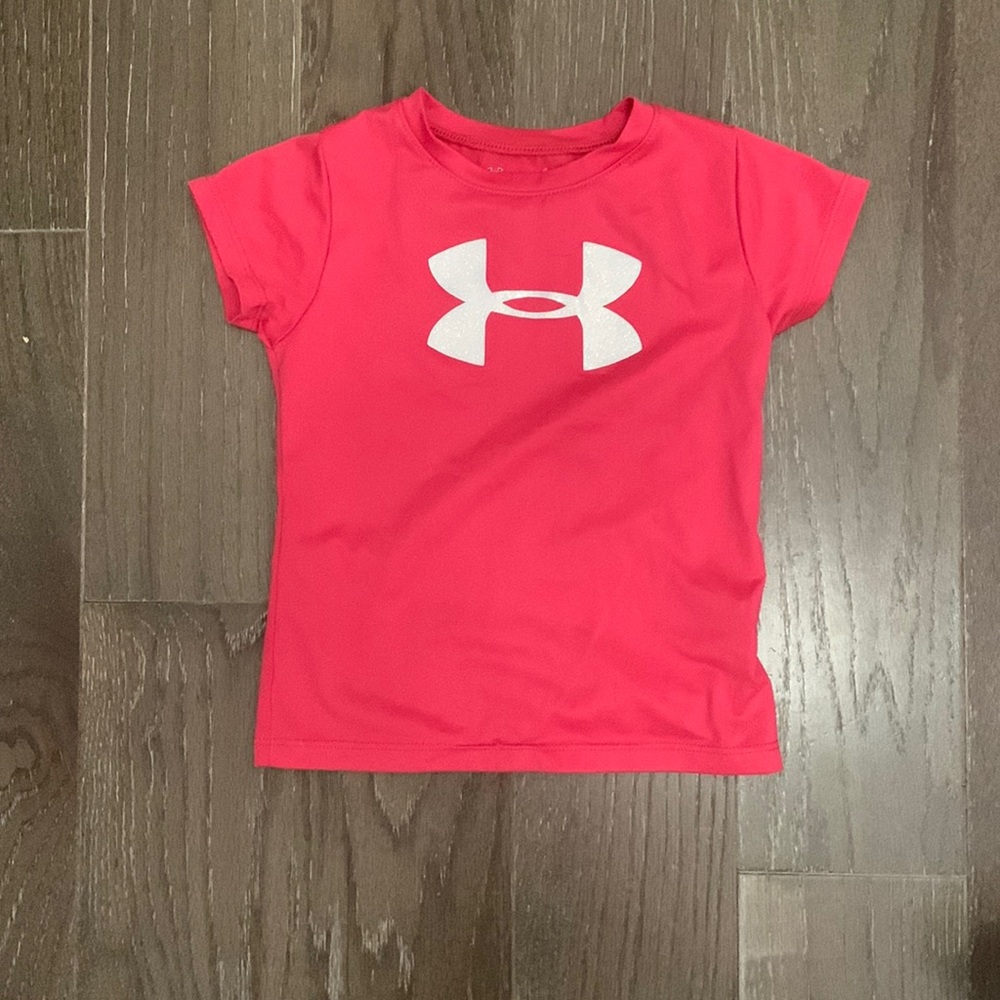 Under Armour Short Size 4 Girls